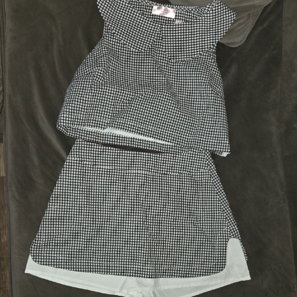 Gingnam Top and Skirt Set
